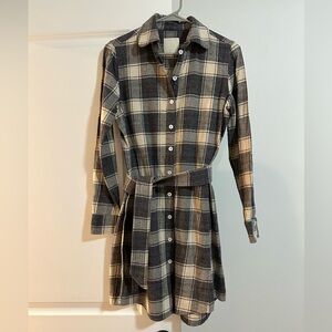 Womens size 4 Bell SUPER CUTE DRESS never worn